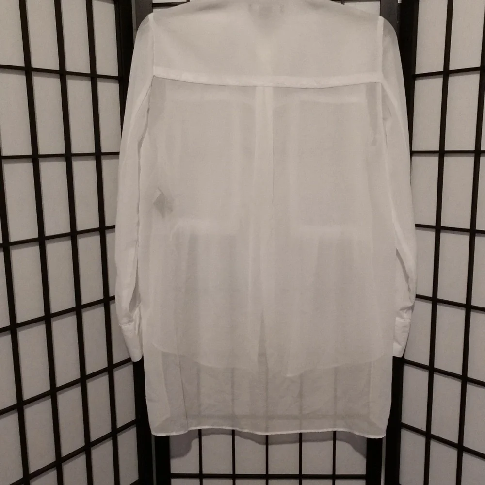 Kenneth Cole Sheer White Blouse sz Small - Picture 4 of 7